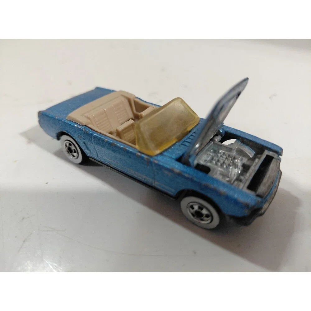 Hot Wheels 1984 Malaysia 1:64 DieCast 1965 Ford Mustang Convertible Muscle Car B